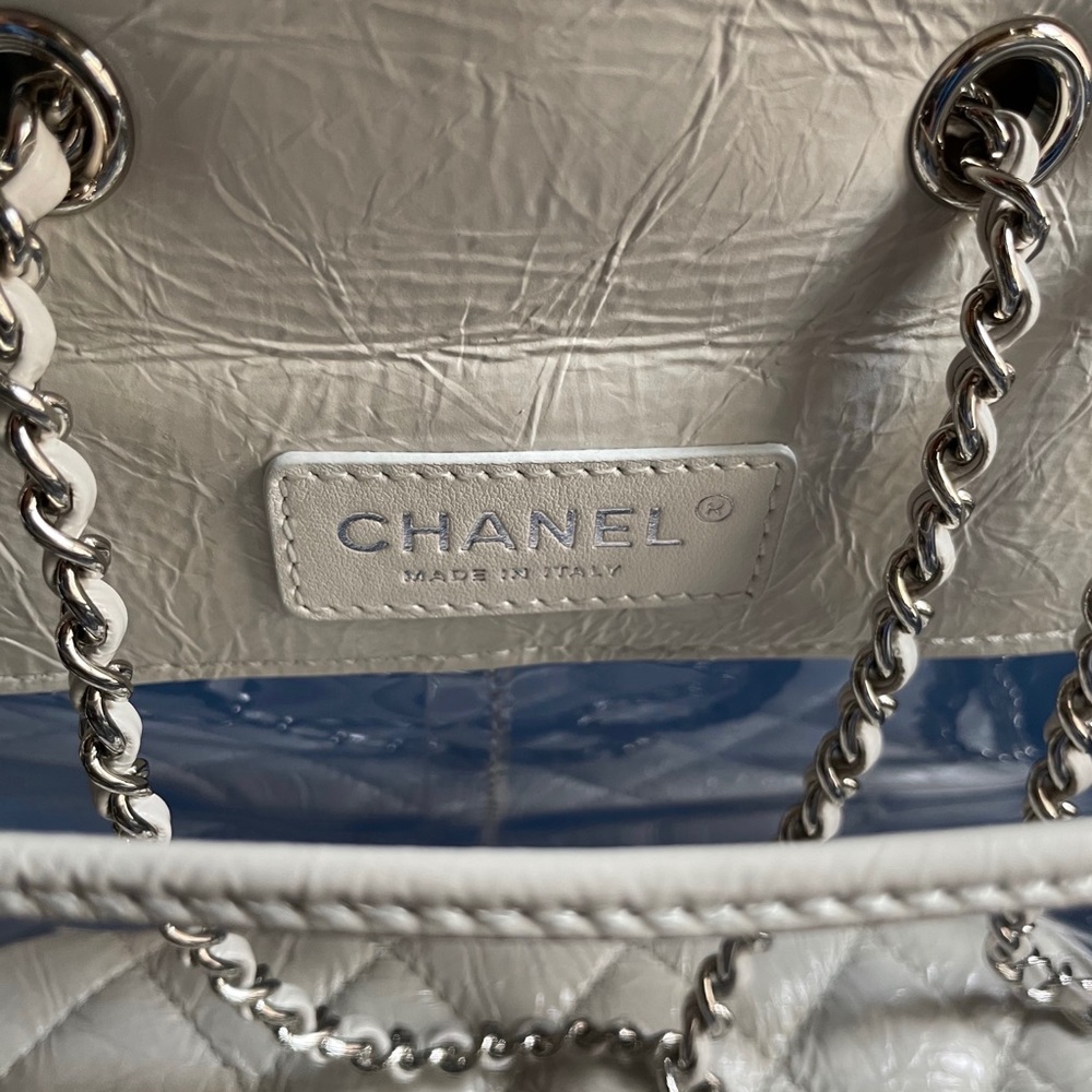 SOLD Chanel PVC Aquarium Flap Bag - Picture 2 of 9
